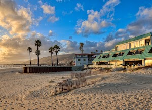 Pismo Beach Hotels with Jacuzzi in Room