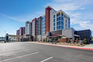 Jonesboro, AR Hotels with Jacuzzi in Room