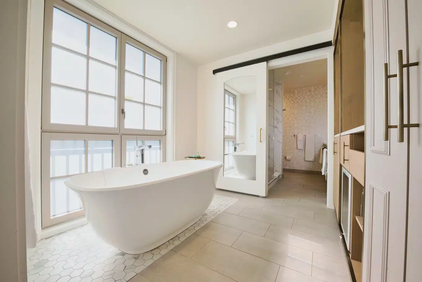Delamar West Hartford has jacuzzi suites