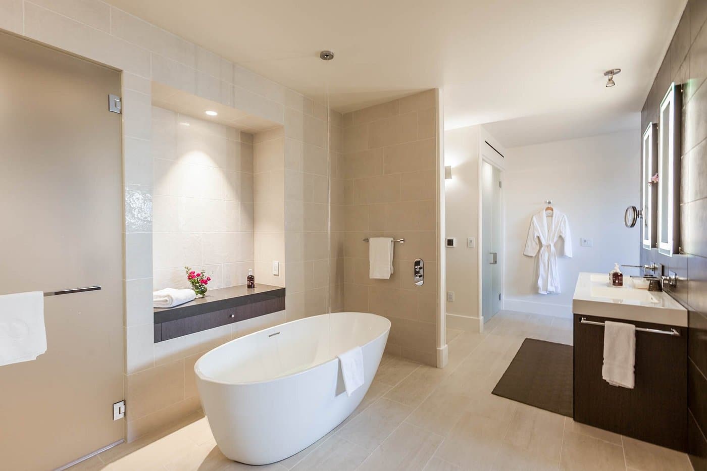 Hotel Cerro has suites with private spa tub