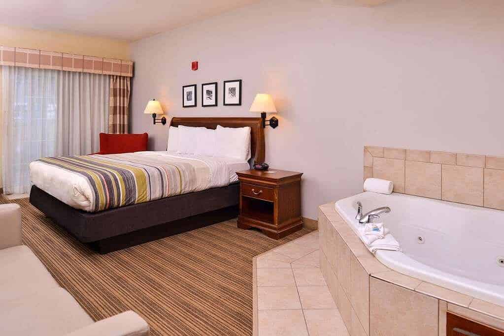 Country Inn & Suites by Radisson