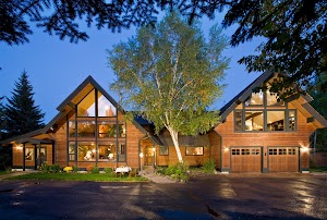 Good Medicine Lodge place picture