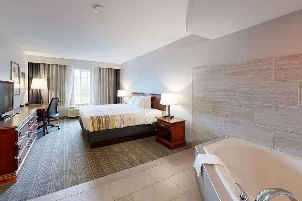 Country Inn & Suites by Radisson