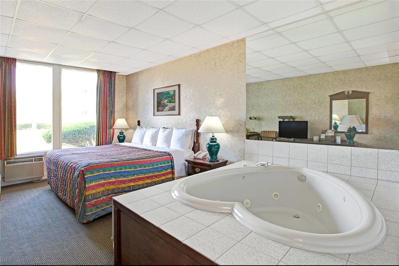 Days Inn by Wyndham Parsippany has suites with heart-shaped Jacuzzi