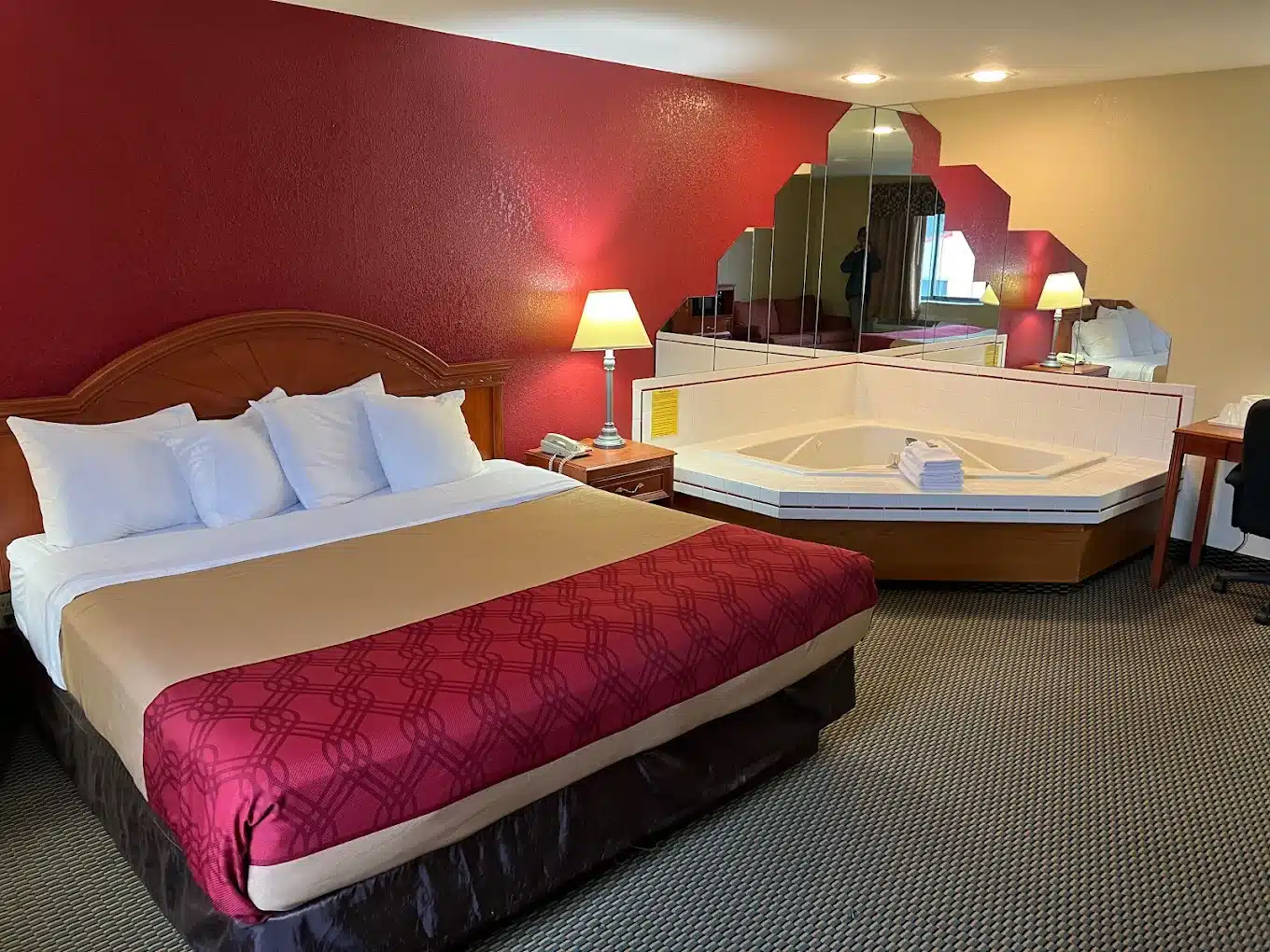 Express Inn & Suites Decatur