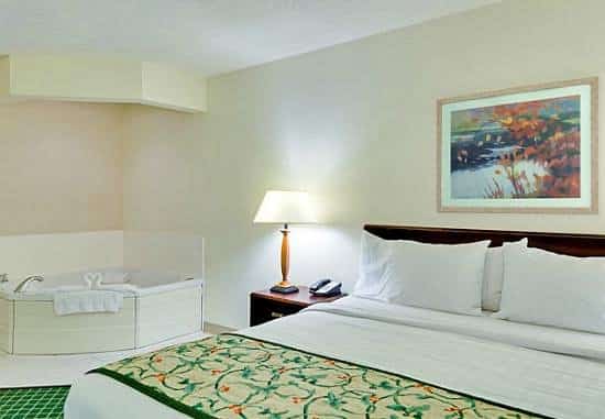 Fairfield by Marriott Inn & Suites Chicago Southeast/Hammond