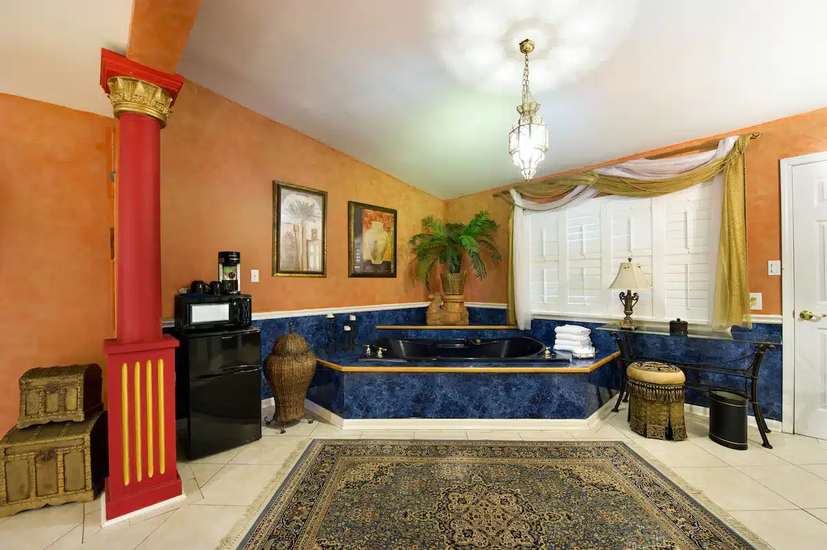 Historic Michabelle Inn has jacuzzi suites
