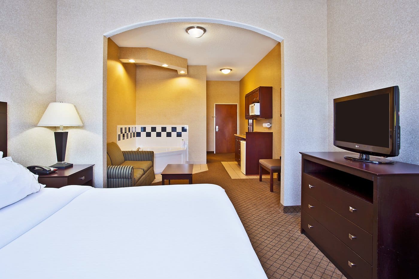 Holiday Inn Express & Suites Anderson