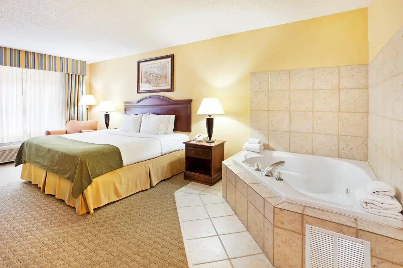 Holiday Inn Express & Suites Pikeville