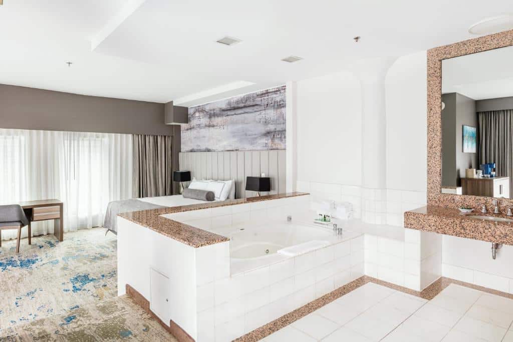 The Atheneum has jacuzzi suites