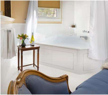 Barrows House has jacuzzi suites