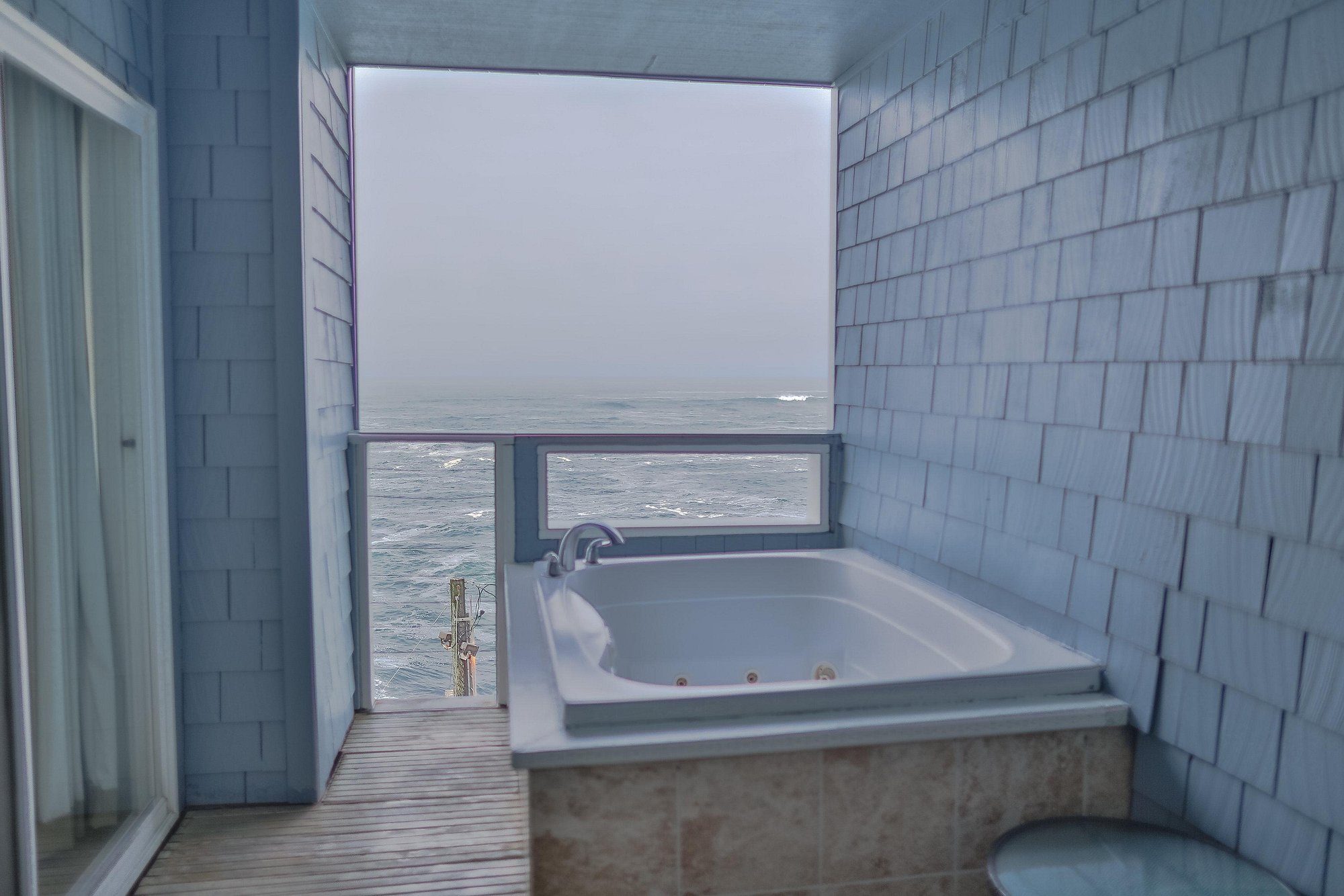 Channel House has jacuzzi suites