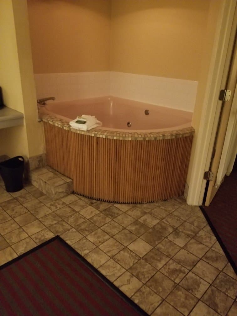 Romantic Hotels with Jacuzzi in Room in Texas