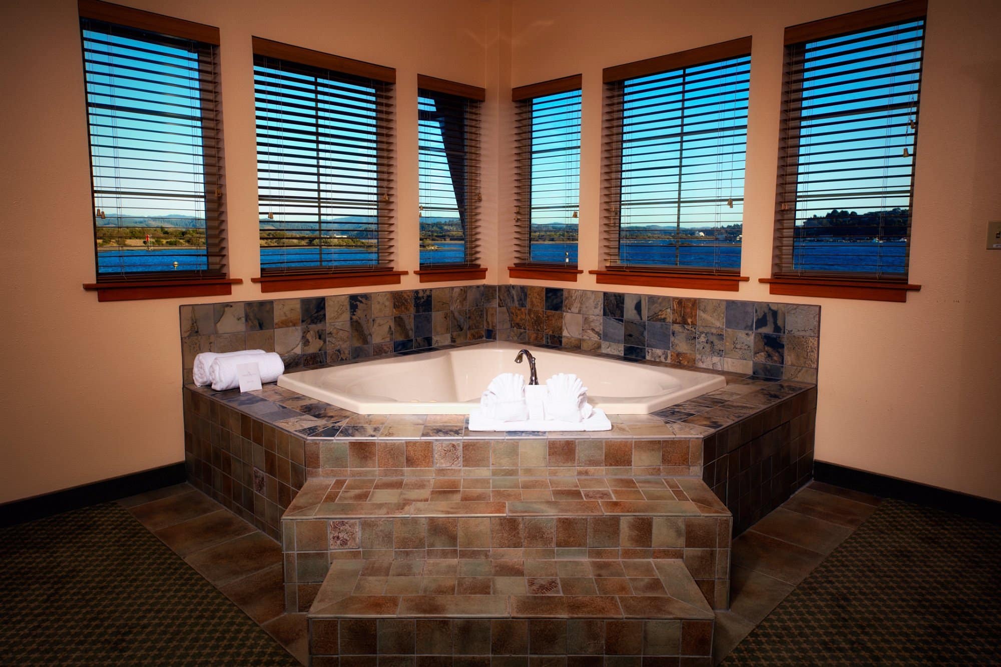 The Mill Casino Hotel has jacuzzi suites